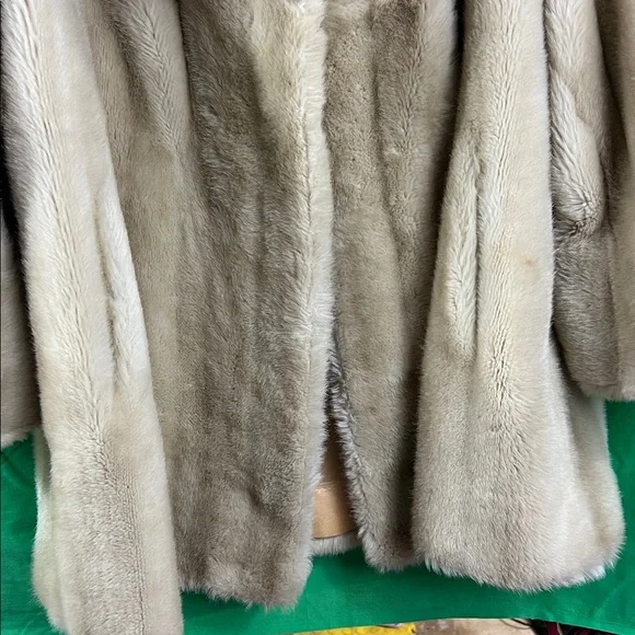 Vintage Tissavel France Coat Fur Faux Winter Cream Lined Acrylic Made in England - Picture 5 of 16